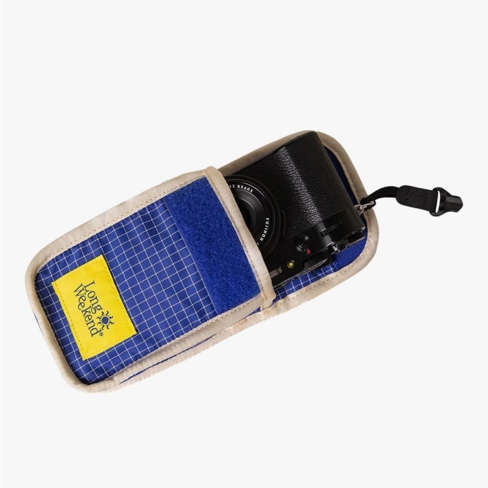 Long Weekend Camera Pouch Creme Multi Blue Grid Travel Case. NEW/Sealed - Picture 2 of 12